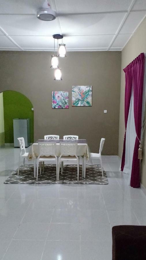 Tebing Guest House Taman Negara Malaysia Куала-Таган Екстер'єр фото