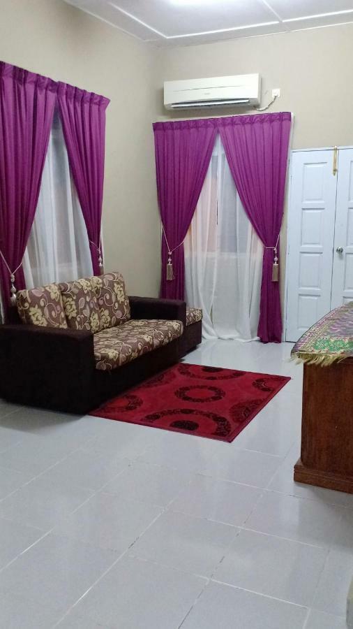 Tebing Guest House Taman Negara Malaysia Куала-Таган Екстер'єр фото