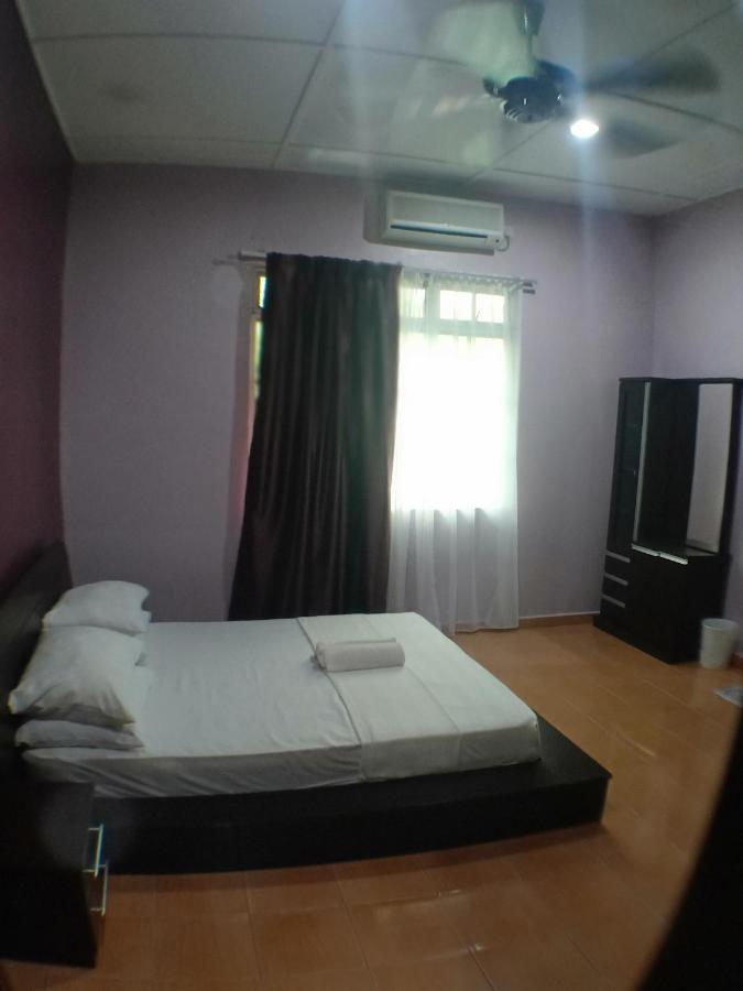 Tebing Guest House Taman Negara Malaysia Куала-Таган Екстер'єр фото
